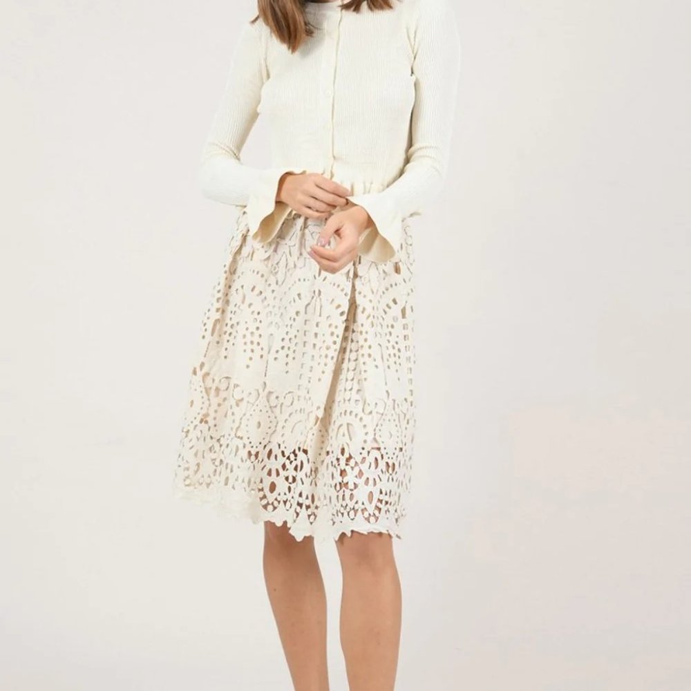 Lace Skirt (Cream)